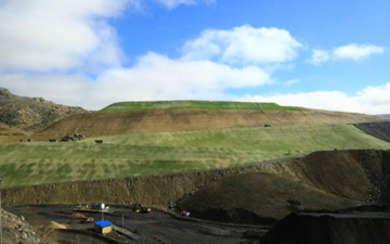 新疆富蕴县蒙库铁矿中段10-22号矿段1#及2#排土场生态修复工程2